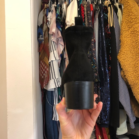 Faux suede black booties - Picture 4 of 10